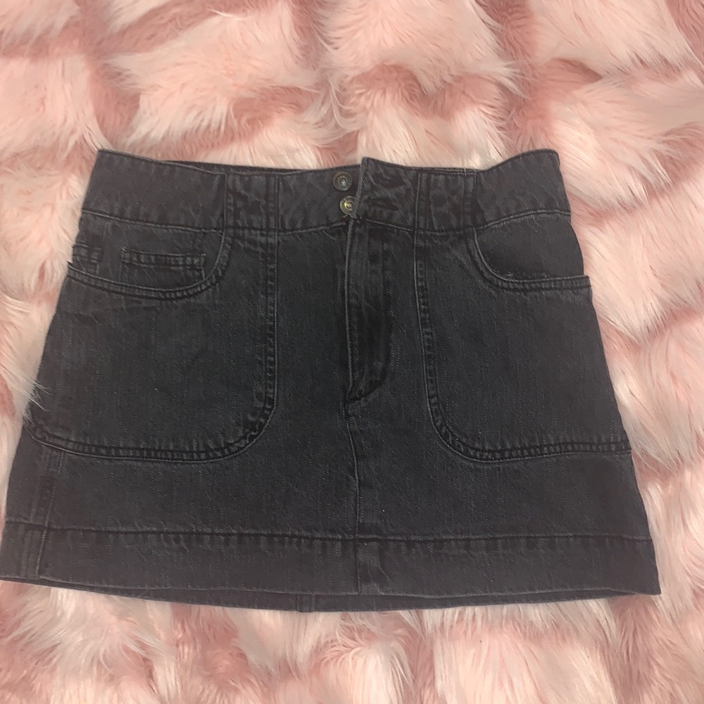Pockets in the front!
